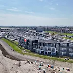 Apartment With A View Of The Marina