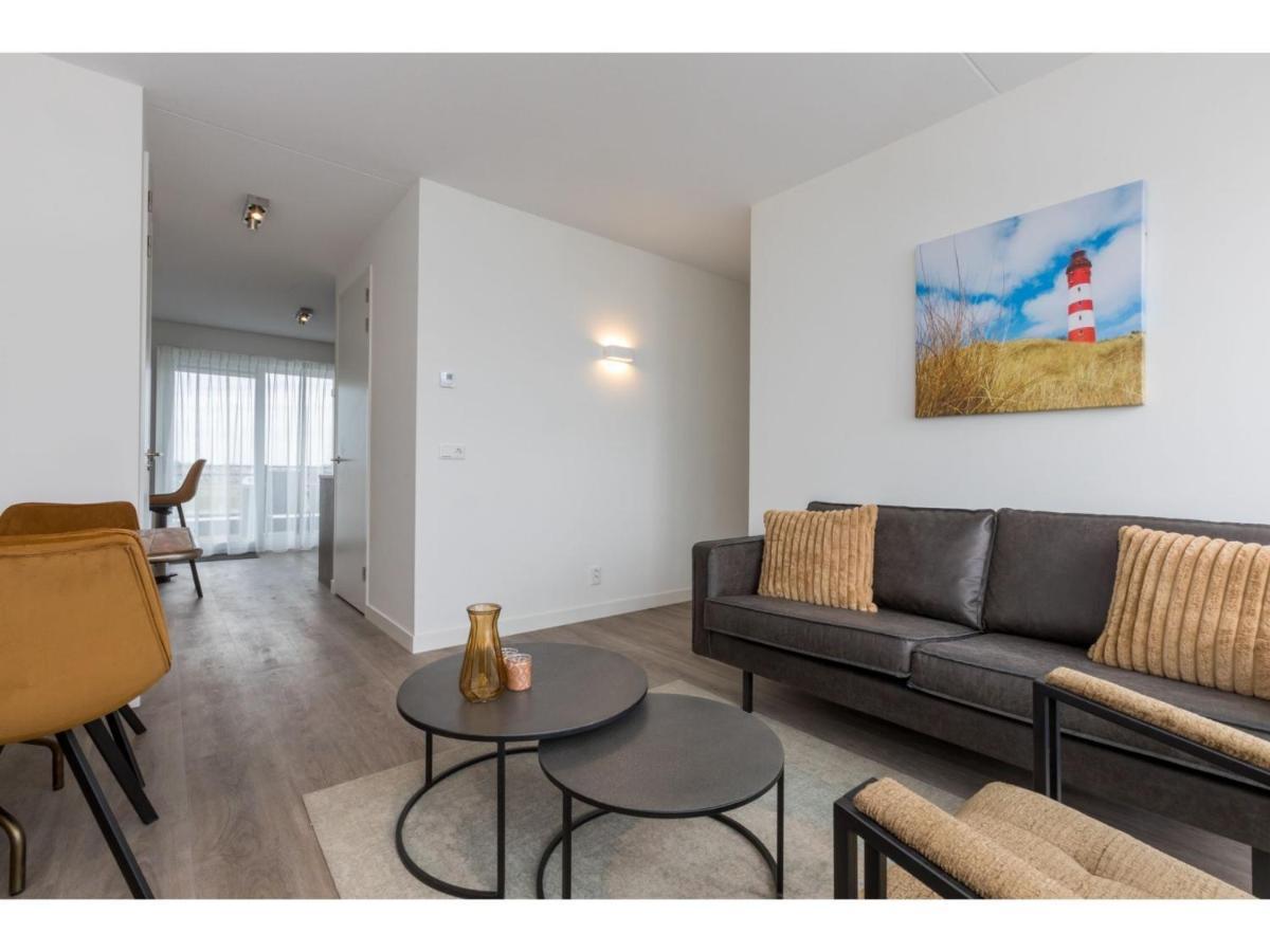 With A View Of The Marina Appartement